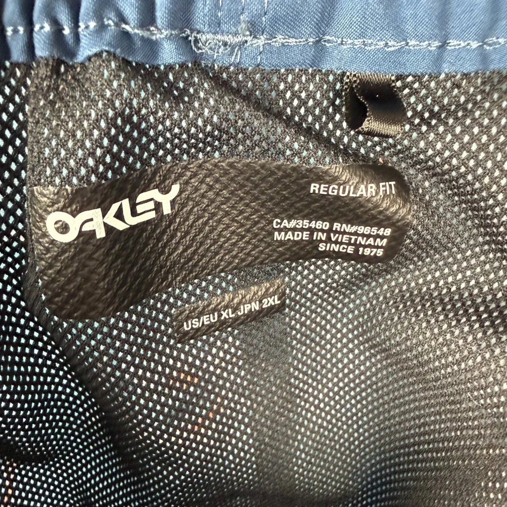 Oakley‎ Tropics B1B Rc 18